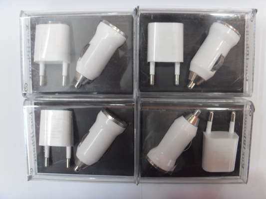 Mini 3 in 1 5V-1A hanno prodotto i caricatori mobili economizzatori d'energia dell'automobile di iPhone di Apple